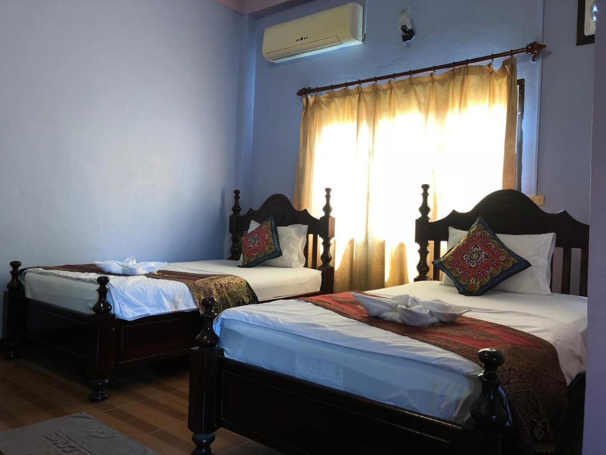 Soutjai Guesthouse & Restaurant Vang Vieng Luaran gambar