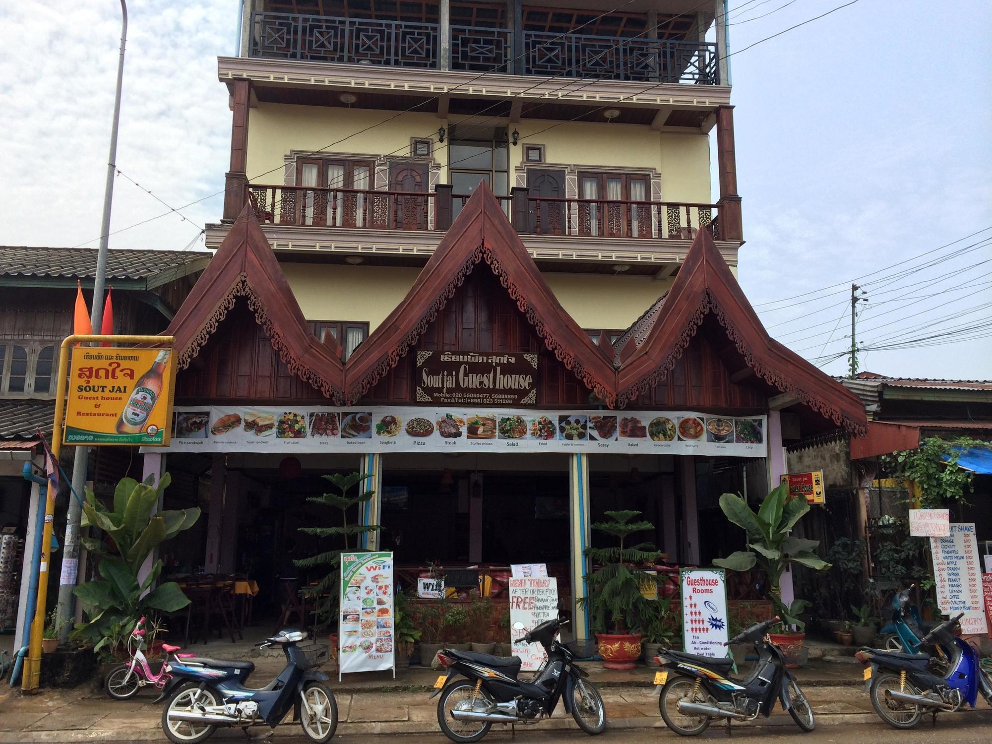 Soutjai Guesthouse & Restaurant Vang Vieng Luaran gambar